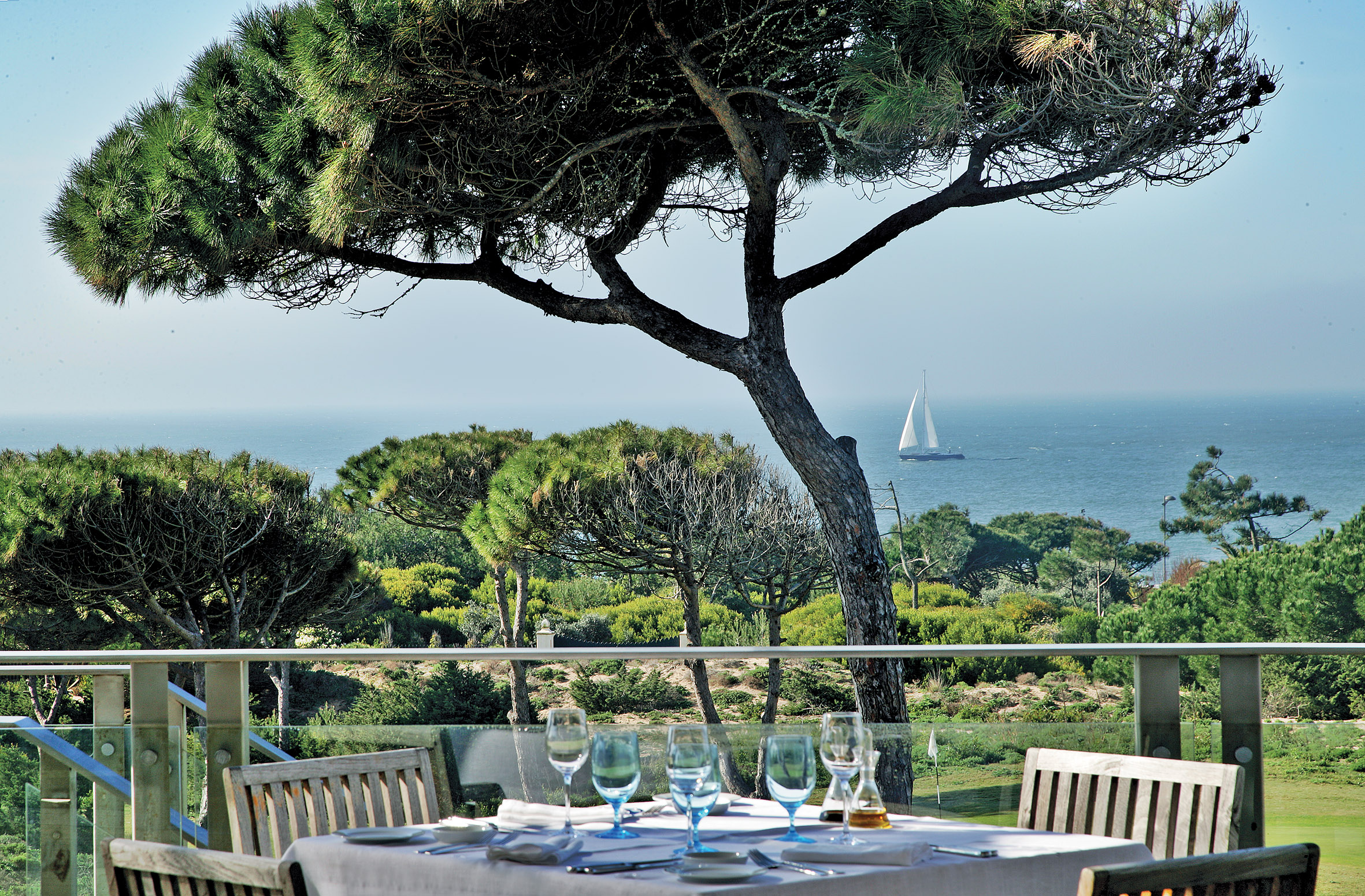 Golf, Relaxation and the Ocean 