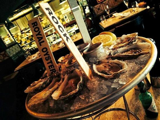 Zdenek’s Oyster bar