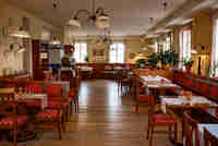 St. Martin’s Goose at Babiččina zahrada: Unforgettable Authentic Taste 