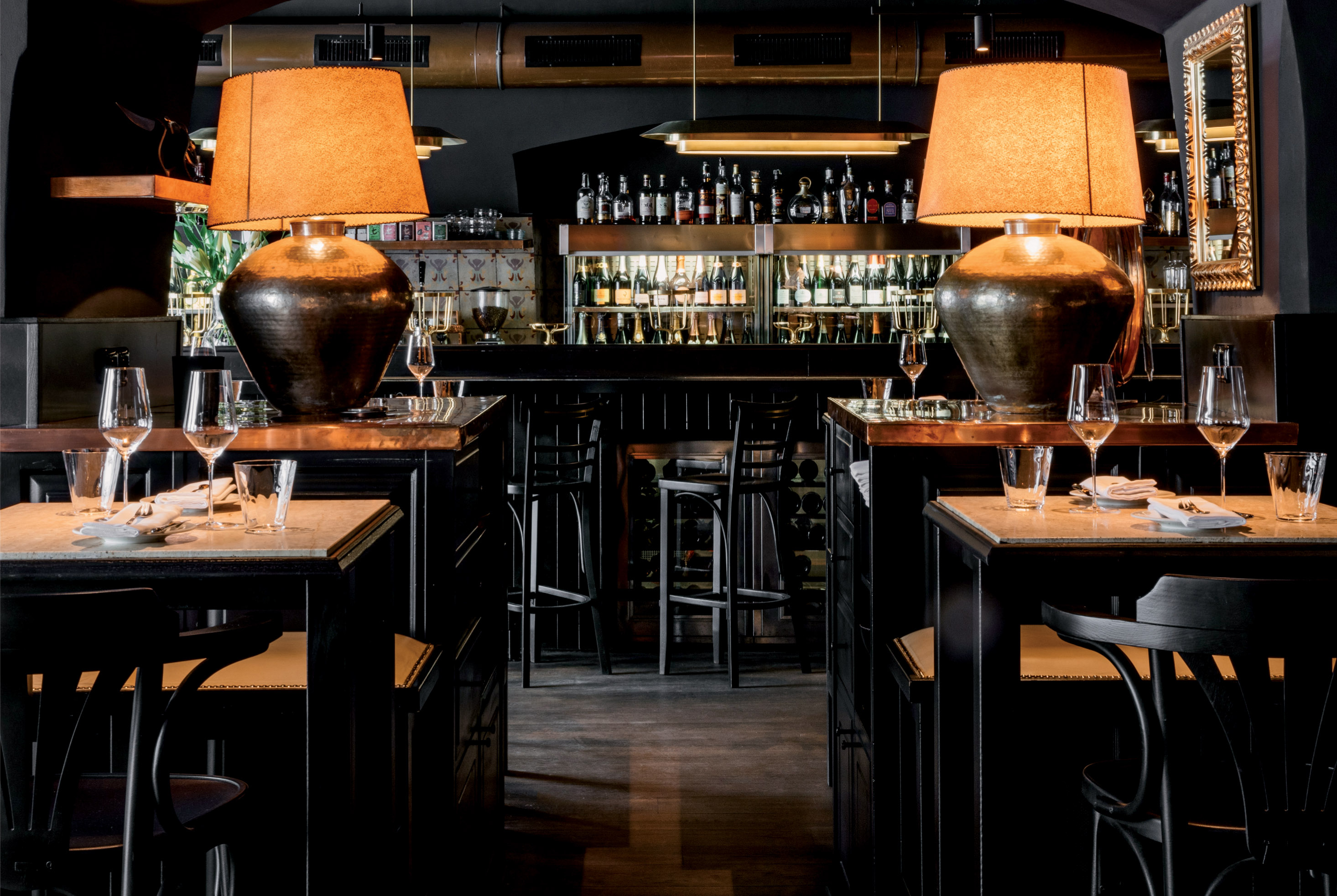 Zdenek’s Oyster bar