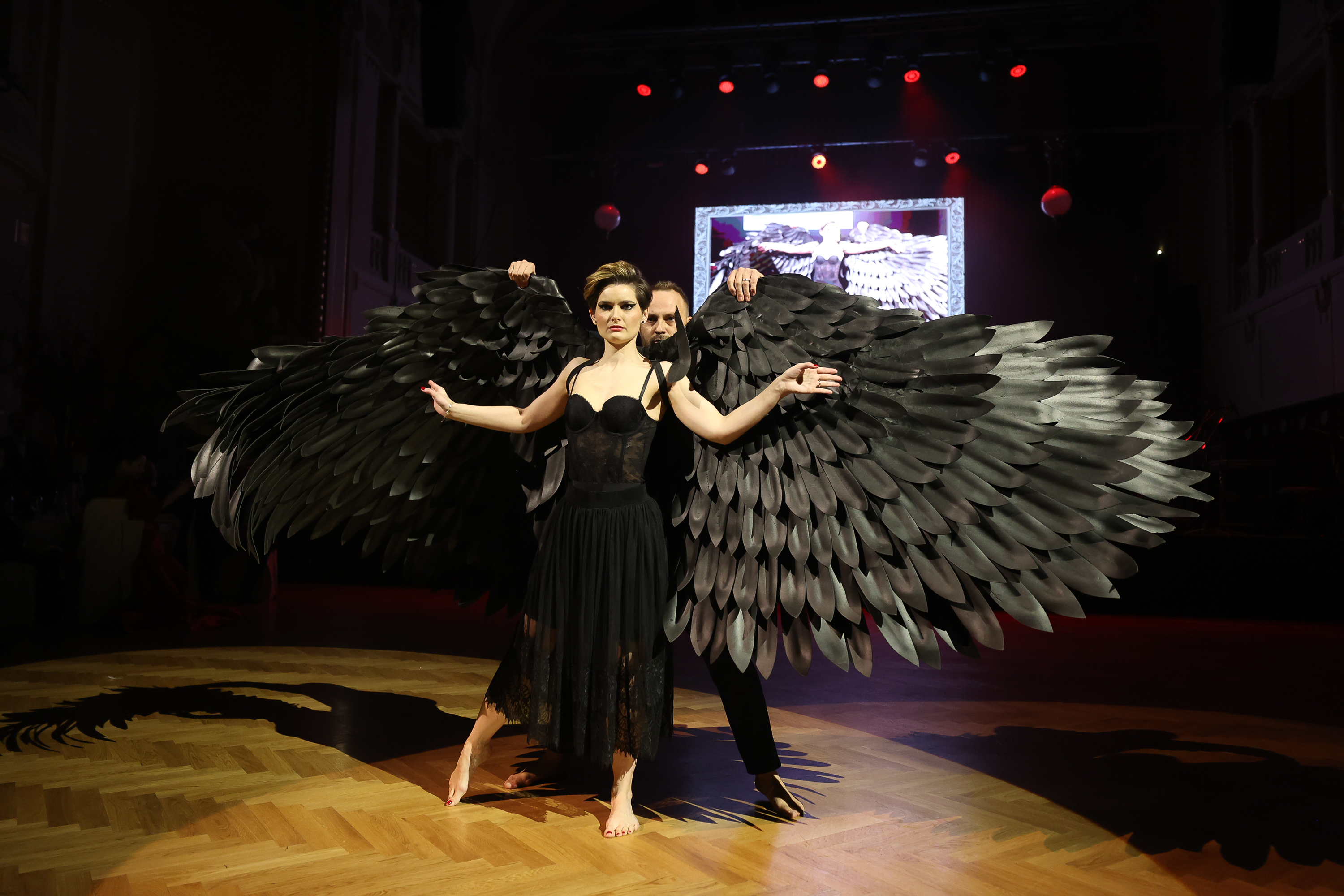 V letošním roce v srdci Evropy vyvrcholila plesová sezóna noblesním Česko-Slovenským plesem
V sobotu 11. února hostil pražský Obecní dům velkolepý Česko-Slovenský ples